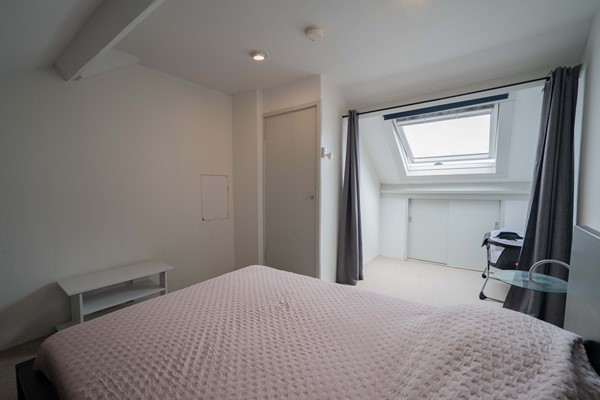 Medium property photo - Medemblikstraat 34-1, 1023 XR Amsterdam